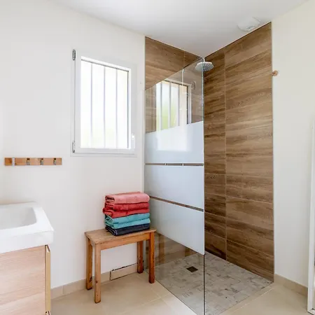 L'oasis De Jade בית נופש פורניק